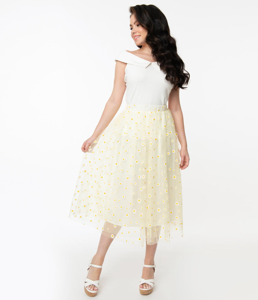 Unique Vintage Yellow & White Daisy Print Tulle Hilty Skirt (XL ONLY)