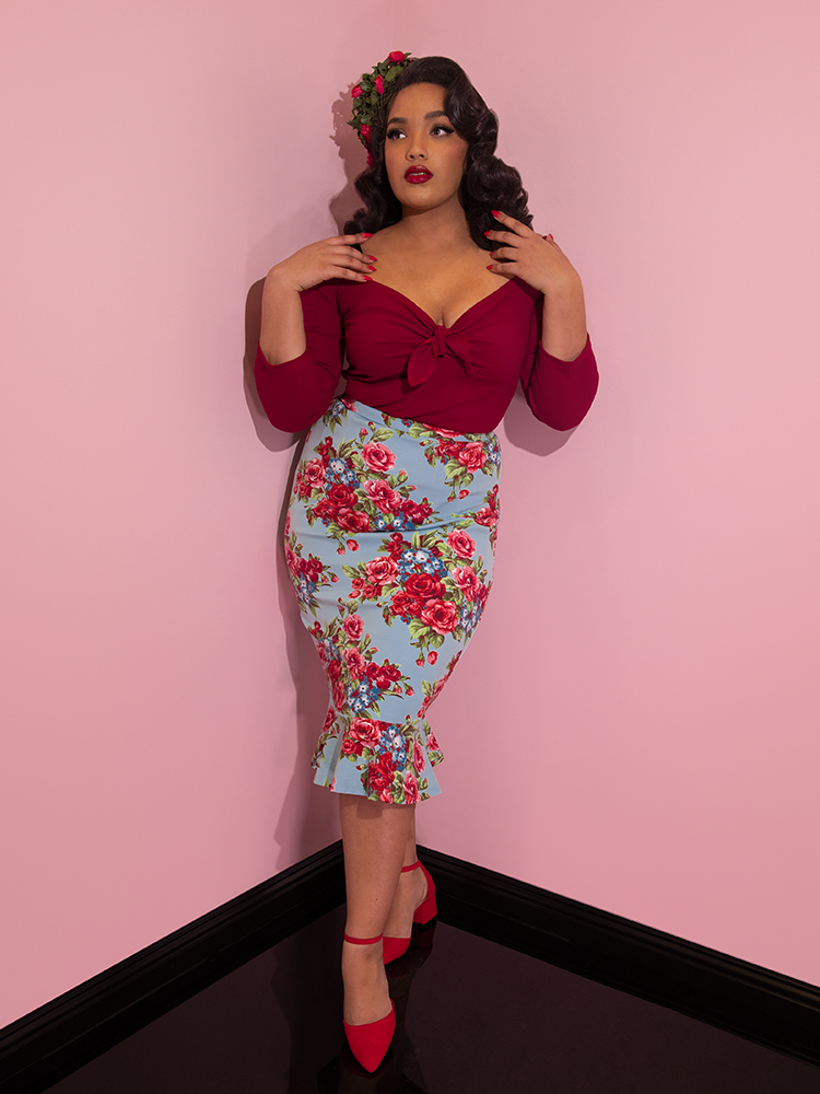 Plus size outlet red skirt ideas